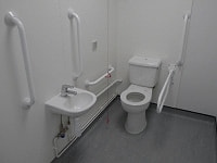 バリアフリー・トイレ